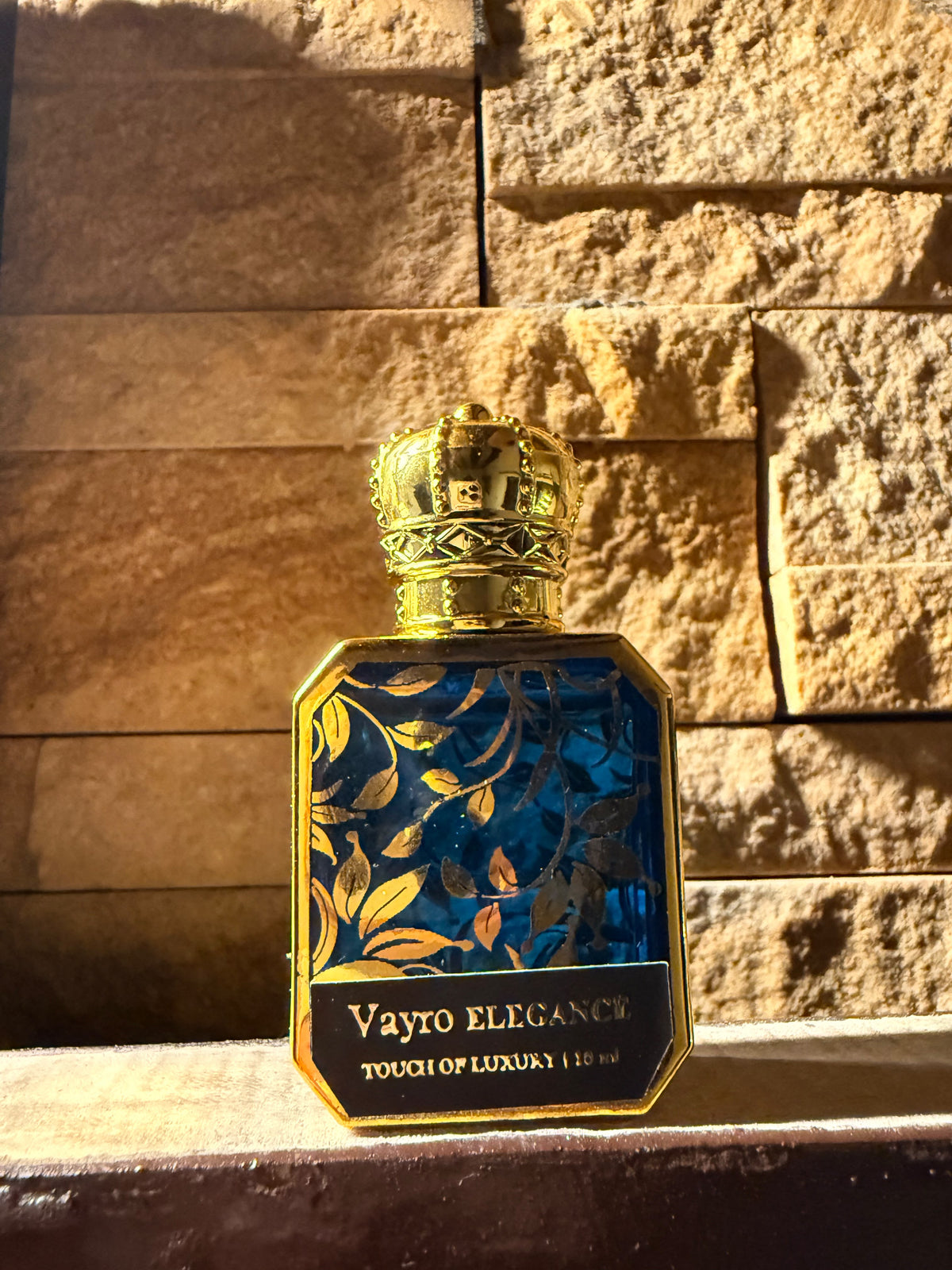 Vayro Elegance